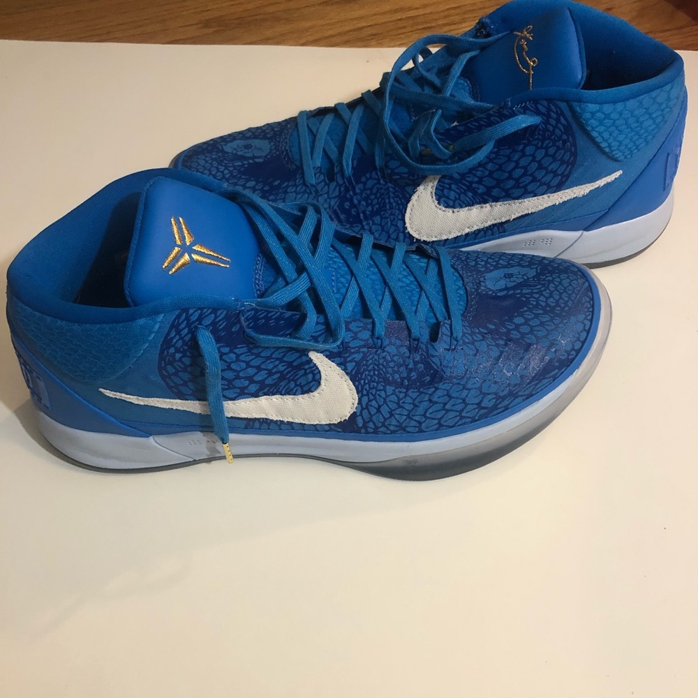 MENS SHOES SIZE 12